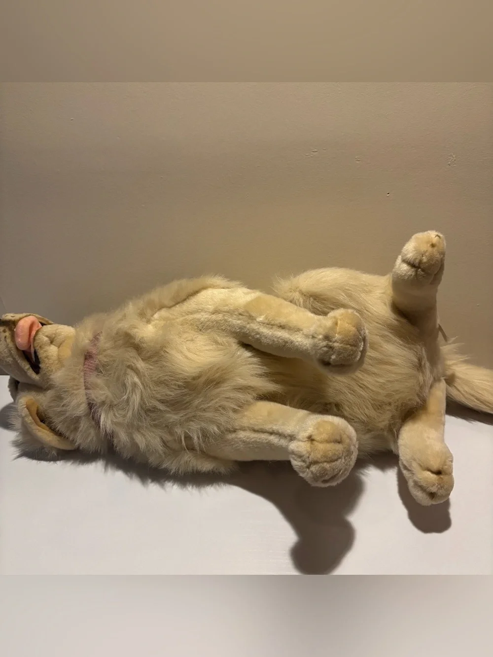 E&J Classic Golden Retriever Plush – Large 23” Realistic Stuffed Dog
